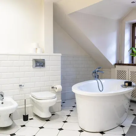 Las&luksus Jacuzzi, Sauna I Relaks Pod Warszawa