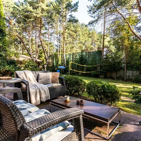 Golden Luxury Garden Retreat - Jacuzzi & Sauna * Konstancin-Jeziorna
