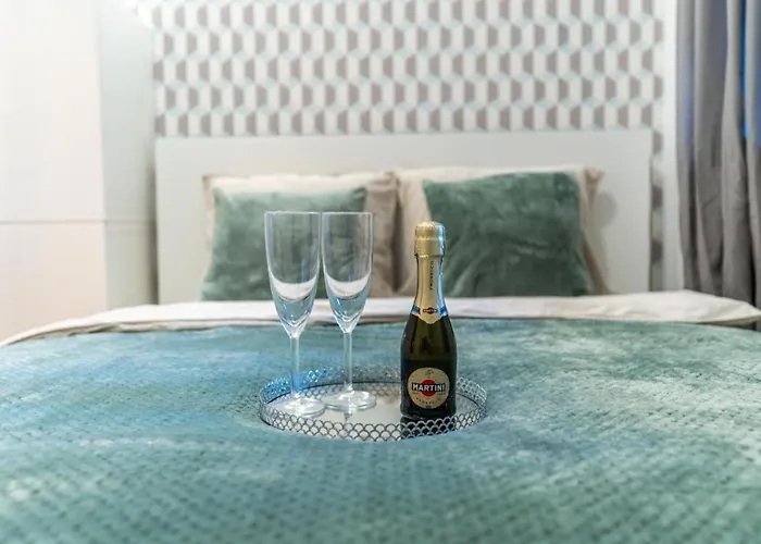 Las&luksus Jacuzzi, Sauna I Relaks Pod Warszawa *