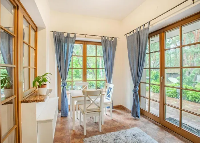 Las&luksus Jacuzzi, Sauna I Relaks Pod Warszawa Villa